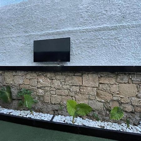 Premium Hostel Marina Paphos Exteriér fotografie