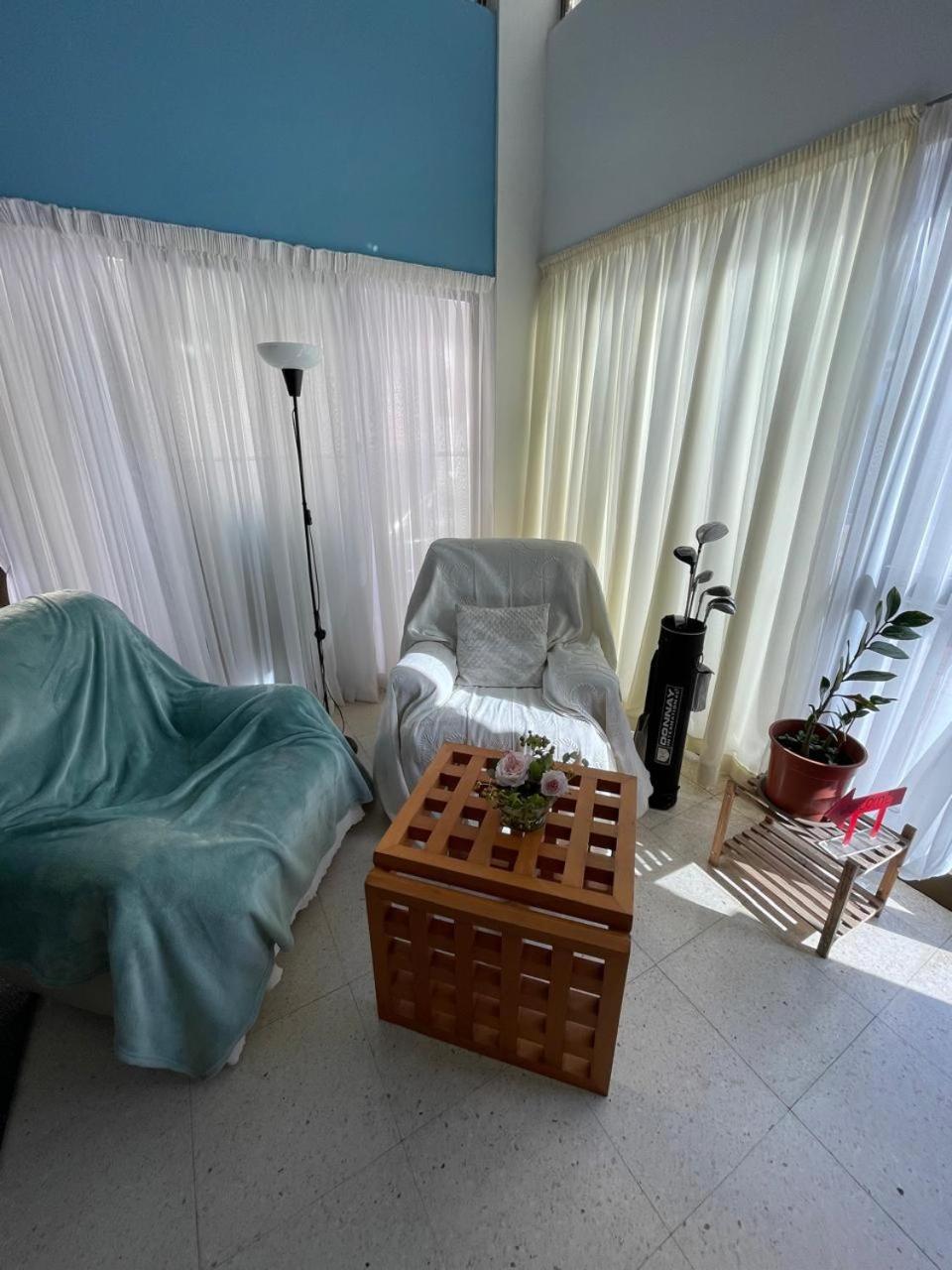 Premium Hostel Marina Paphos Exteriér fotografie
